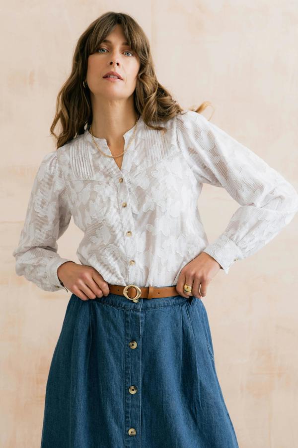 Lily & Me Poplar Cotton Jacquard Blouse Mocha