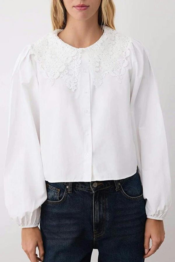 WOVCOR Crop Shirt with Guipure Collar Detail