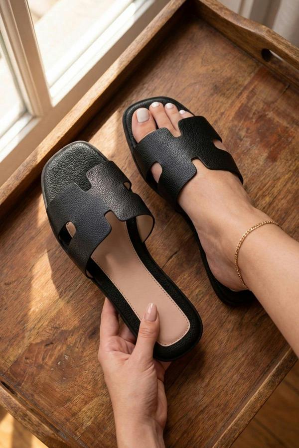 Aria Womens H-Strap Flat Slide Sandals - BLACK
