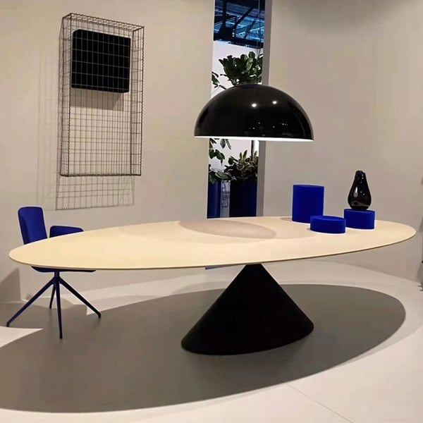 Rit Concept Pires Oval Dining Table, Sintered Stone