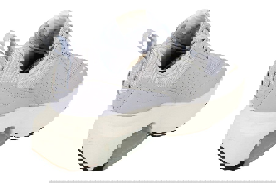 Nike Womens Air Max Verona Cu7904  001 - Ghost White Metallic Silver 001 - Photo 2