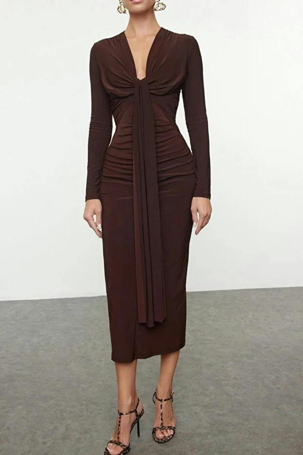 WOVCOR Elegant V-Neck Knit Dress