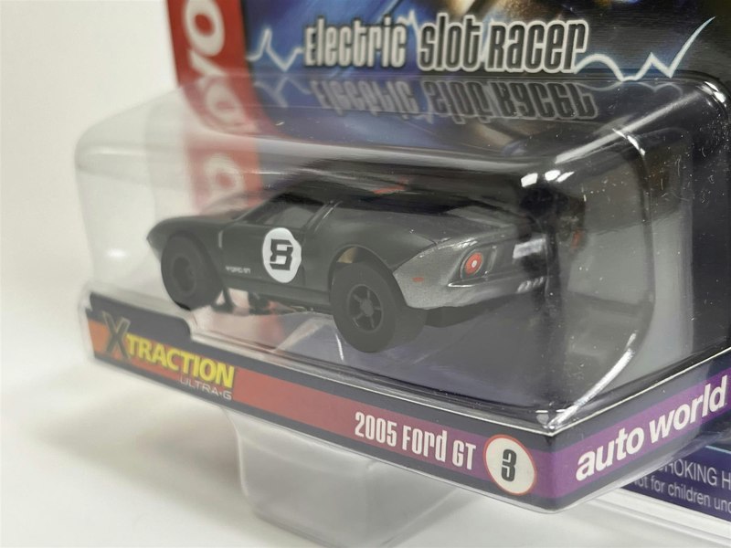 Auto World Slot Cars 2005 Ford GT Black X Traction Flame Throwers HO Scale SC366-3