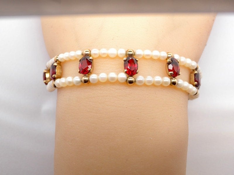 Vintage Tom A 1970s Cultured Pearl and Garnet Bracelet