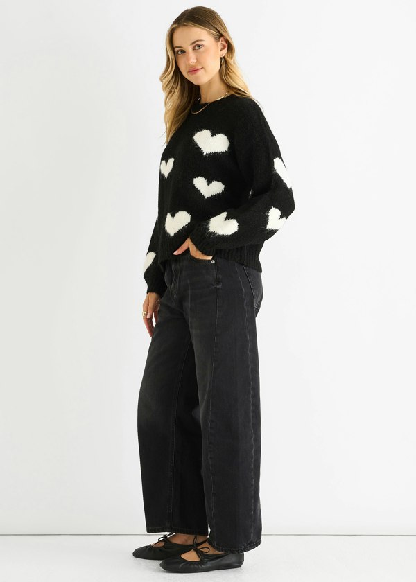 Gini London Black Contrast Heart Oversized Knit Jumper