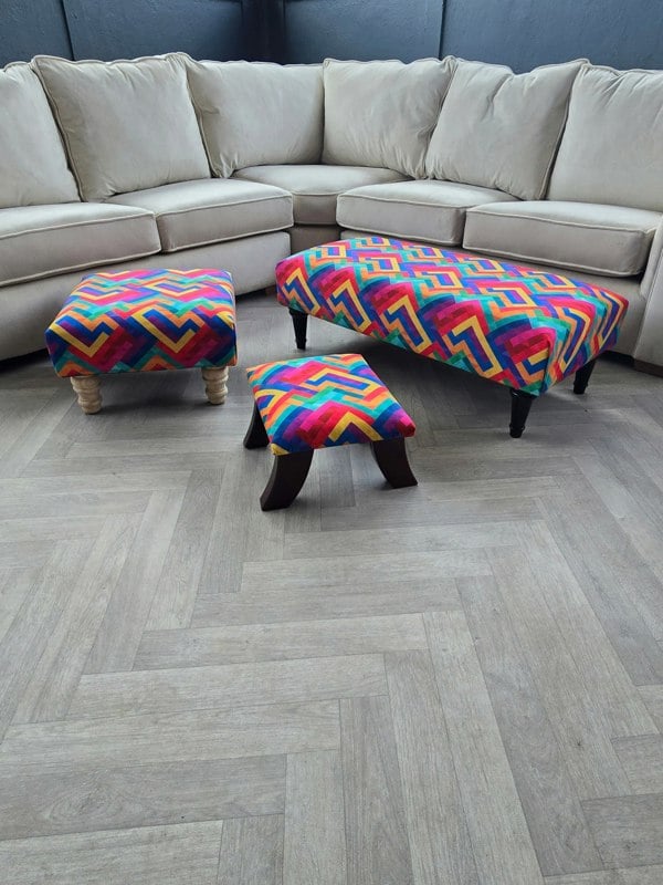 ISTOOLS Small Trem Footrest Pouffe – Handmade Velvet Footstool UK