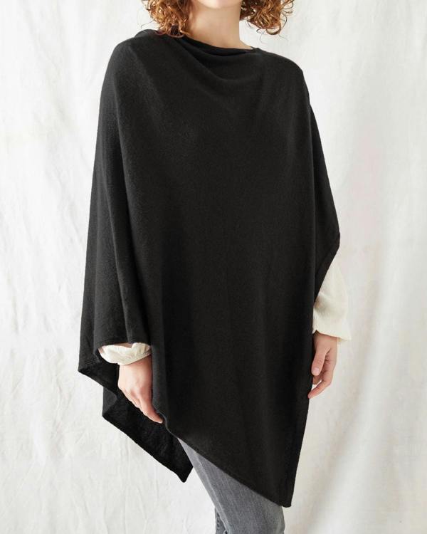 British Boxers Women's Luxury Merino Wool Cowl Poncho – Black