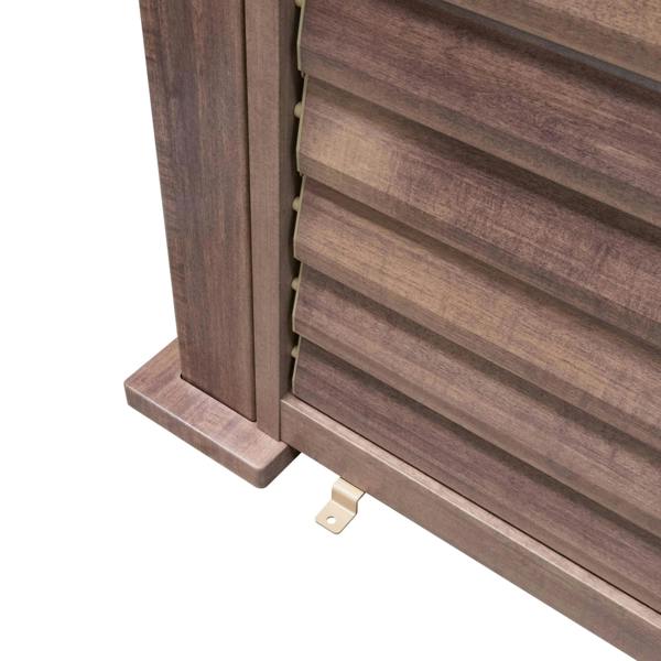 Wood effect aluminium pergola corner with textured slats, showcasing integrated blinds and a sturdy base for outdoor use