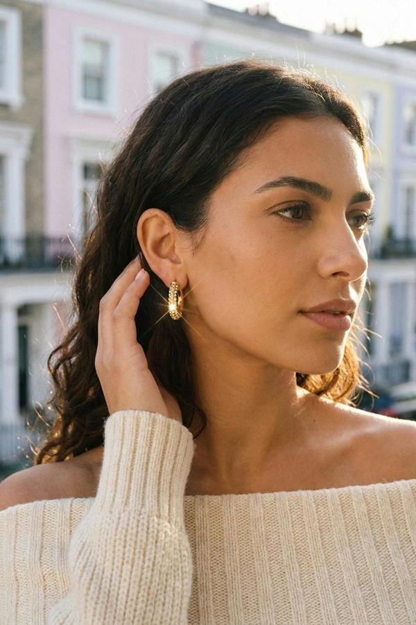 ARIIRA Plum Gold Tone Chunky Pav Hoop