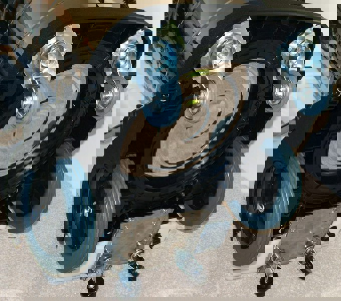 Aquarius Contractor Professional Carpet and Upholstery Cleaner