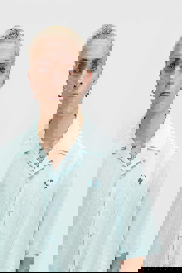 Supplied Fashion Fred Perry Compress Mesh Revere Shirt Light Ice Blue