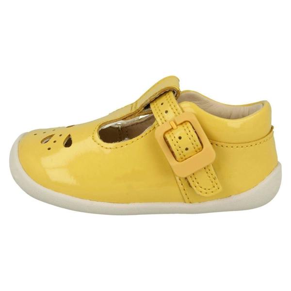 Clarks Girls Clarks Cut Out Detailed Shoes Roamer Star