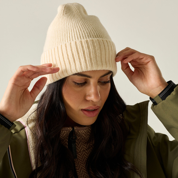 Regatta Womens Basic Ribbed Beanie - Light Vanilla