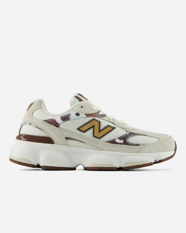 New Balance 603 Womens Trainers - Sea Salt | CHO | Designer Womens Trainers