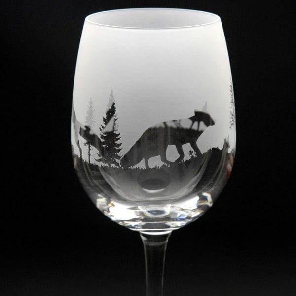 Glyptic Glass Art Fox Crystal Wine Glass - Hand Etched/Engraved Gift
