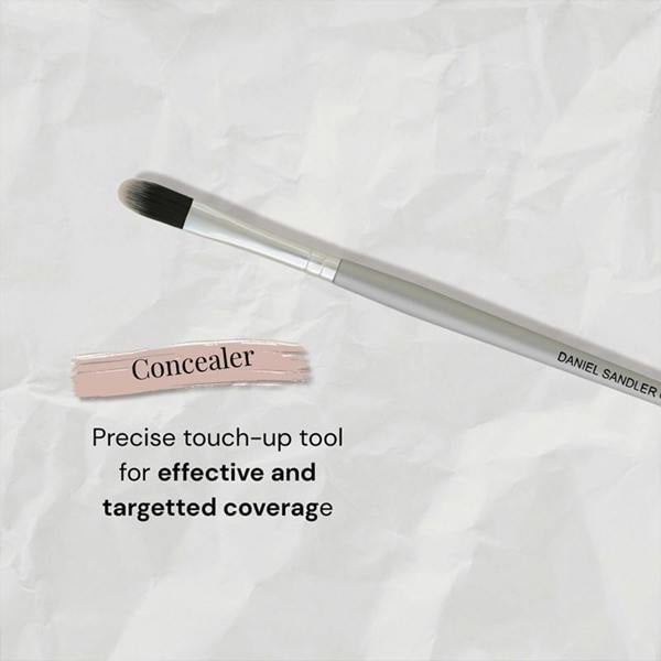 Daniel Sandler Concealer Brush