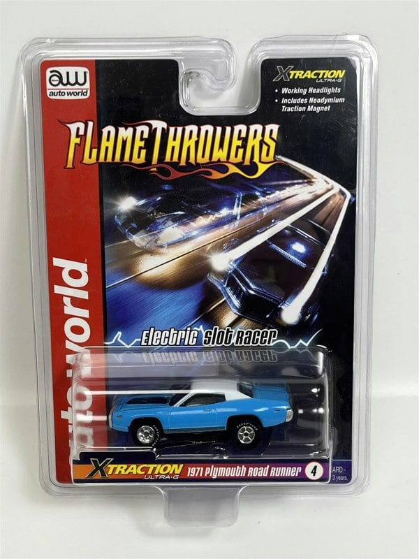 Auto World Slot Cars 1971 Plymouth Road Runner Blue X Traction Flame Throwers HO Scale SC366-4