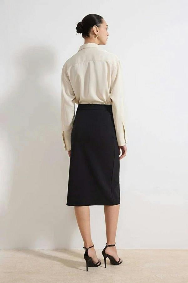 WOVCOR Midi Crepe Knit Pencil Skirt with Accessory Details
