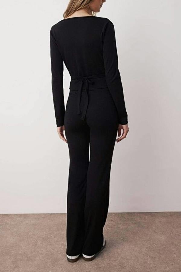 WOVCOR 2-Piece Slim Fit Long Sleeve Stretch Knit Set with Wrap Closure