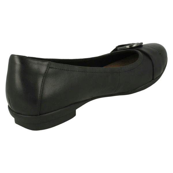 Clarks Ladies Clarks Casual Slip On Flat Shoes Neenah Lark