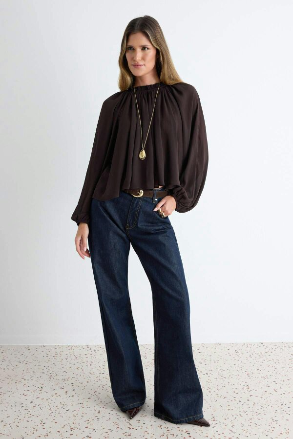 WOVCOR High Neck Raglan Sleeve Gathered Oversized Woven Blouse