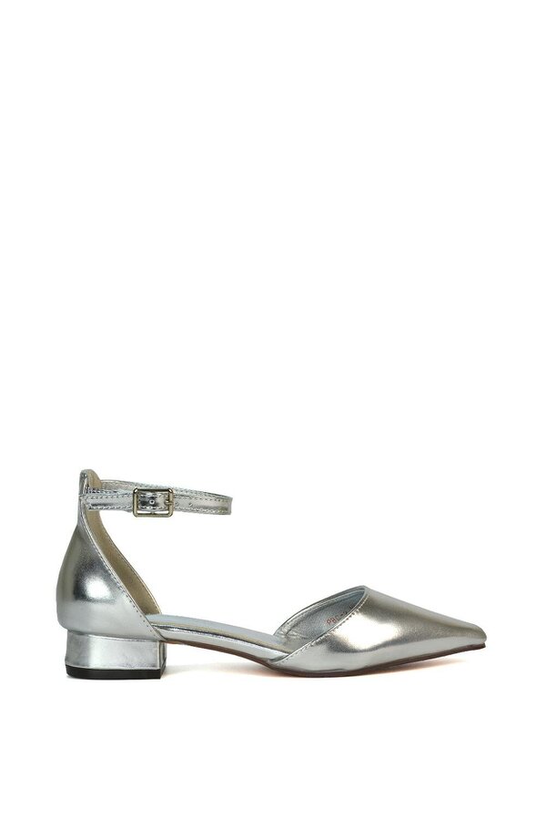 XY LONDON Low Heel Flat Pointed Toe Ankle Strap Court Shoes - Silver