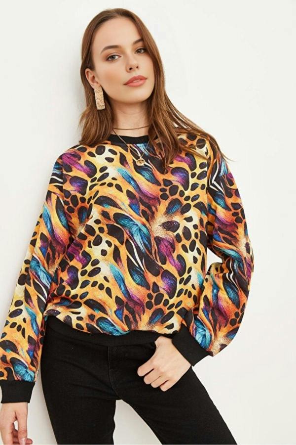 Hoxton Gal Basic Soft-Textured Oversized Sweatshirt