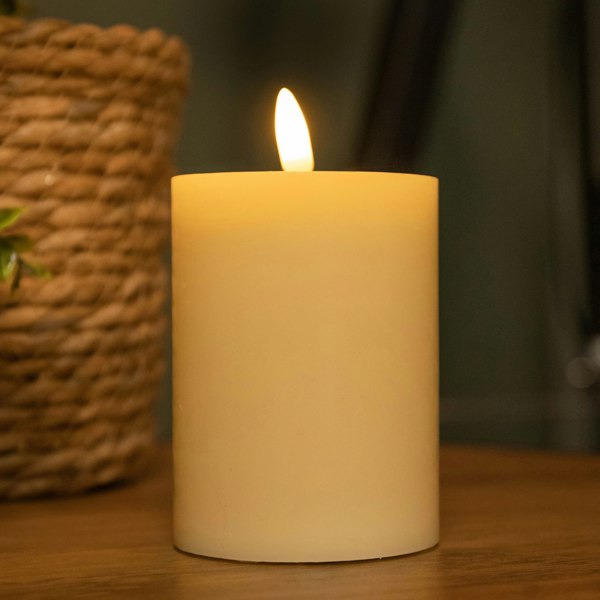 Samuel Alexander 7.5cm x 10cm Cream Wax Melted Pool Effect Candle with Timer Function and Warm White LED