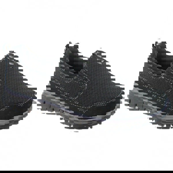 1538042483-74050500.jpg