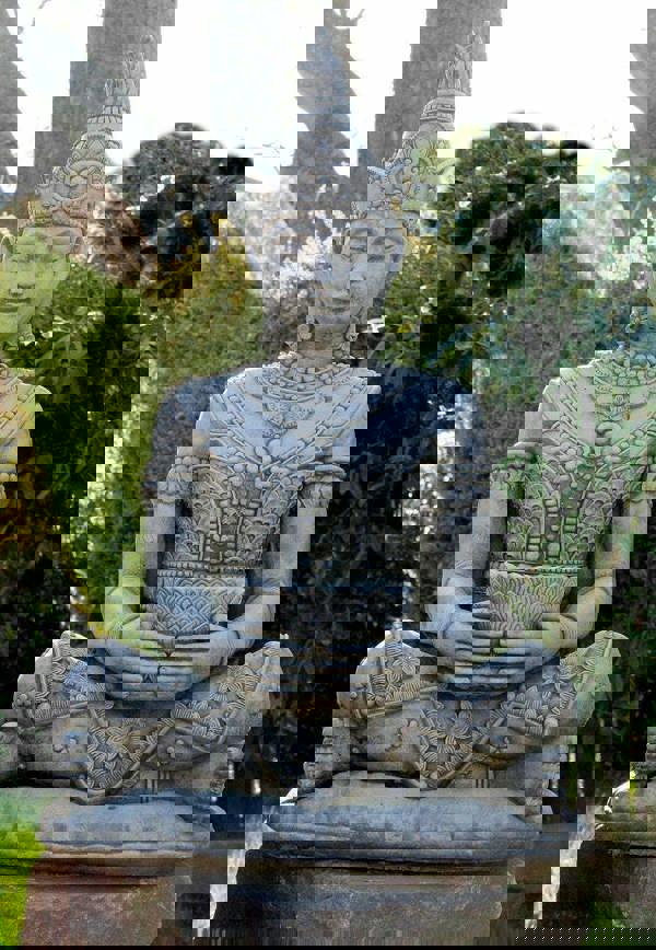 Sitting Oriental Thai Buddha Statue