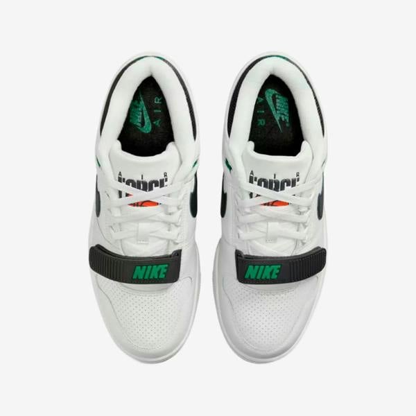 Nike DZ4627-001 Sneakers   in  White
