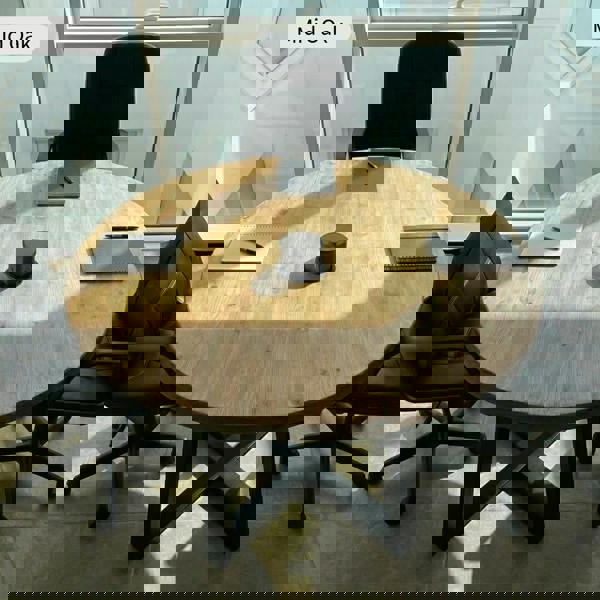 TRL Furniture Sleek & Slender Round&nbsp;Meeting Room Table