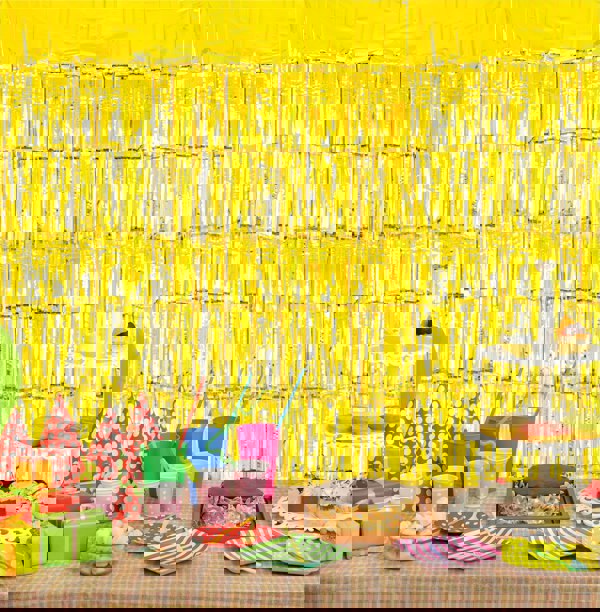 Cheetah Metallic Tinsel Curtain, 3M x 1M Gold