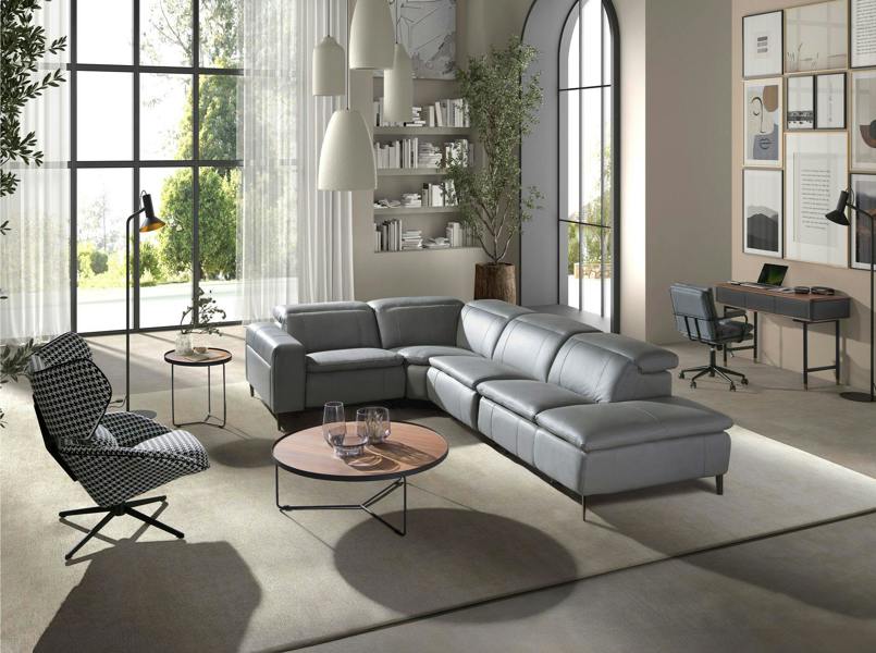 Angel Cerdá Round Corner Table Walnut and Black Steel 2028
