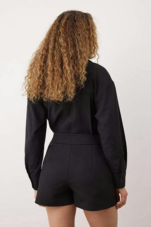 WOVCOR Mini Short Skirt with Button Detail