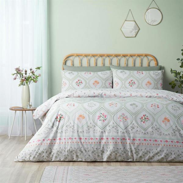 Cameo Floral Soft Green Duvet Cover Set