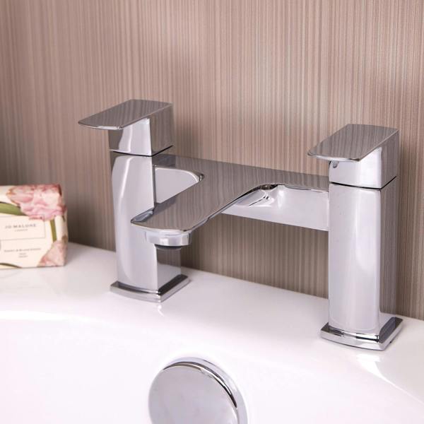 Flode Tarrekaise Bath Filler - Polished Chrome Finish