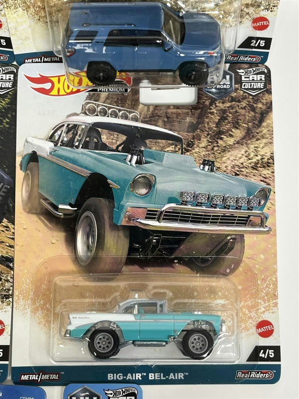 Hot Wheels Off Road 5 Car Set Hot Wheels 1:64 Scale Real Riders FPY86 977F