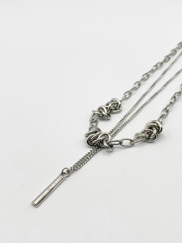SVNX Layered Necklace With Barbed Wire Detail in Silver Colour