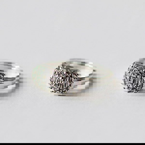 27085 Art Deco Style Round Marcasite Stepped Ring in 925 Sterling Silver 2