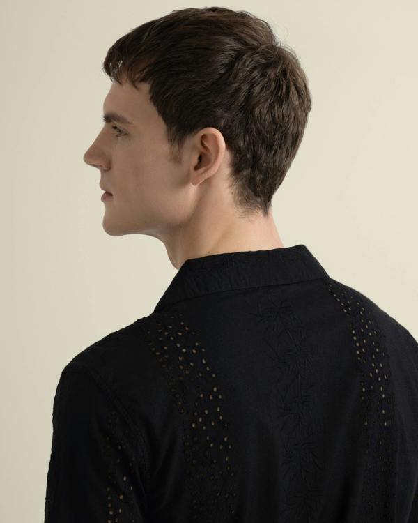 Larsson & Co Kari - Leaf Embossed Short Sleeve Shirt