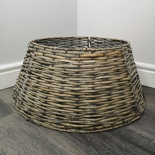 Samuel Alexander 40/58cm Samuel Alexander KD Willow Christmas Tree Skirt Wicker Rattan- Medium Natural