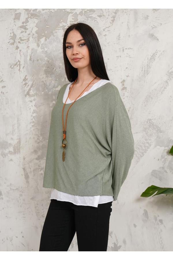 Hoxton Gal Oversized Long Sleeves Double Layered Top in Green