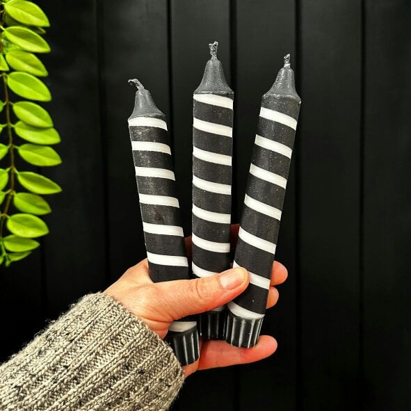 Love Frankie Black & White Stripe Candle