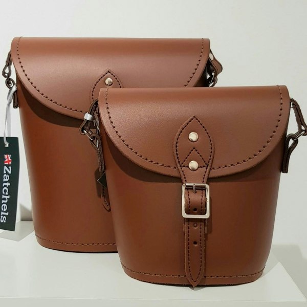 Zatchels Handmade Leather Barrel Bag - Chestnut