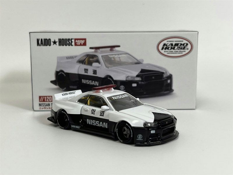 Mini GT Nissan Skyline GTR R34 Kaido Works V2 Aero Japan Police 1:64 Mini GT KHMG120