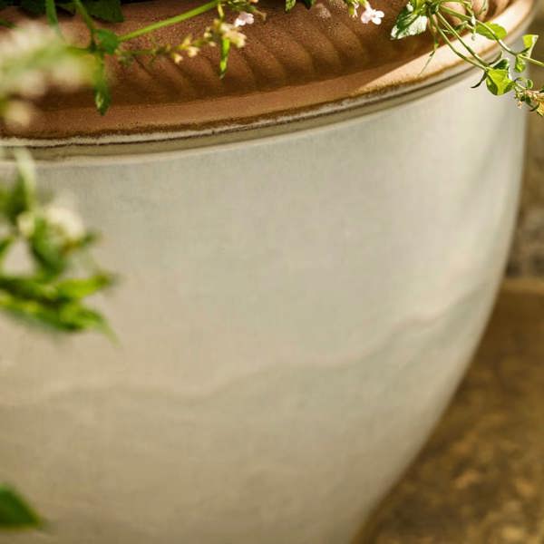 Abode Home & Gifts Ceramic Outdoor Planter 48cm | Lily White