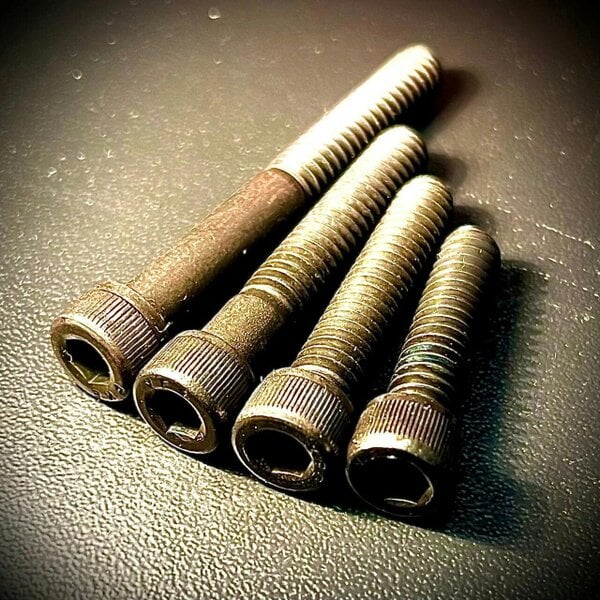 Fixaball UNC 4/40 Socket Cap Screw High Tensile 12.9 Self Colour DIN912
