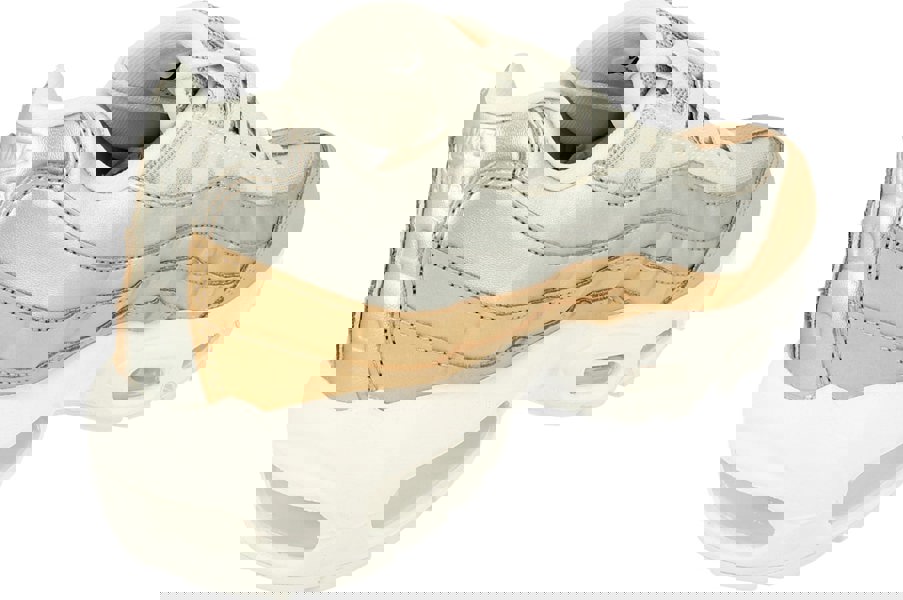 Nike Womens Air Max 95 Se PRM Ah8697  002 - Pure Platinum Metallic Silver 002 - Photo 2