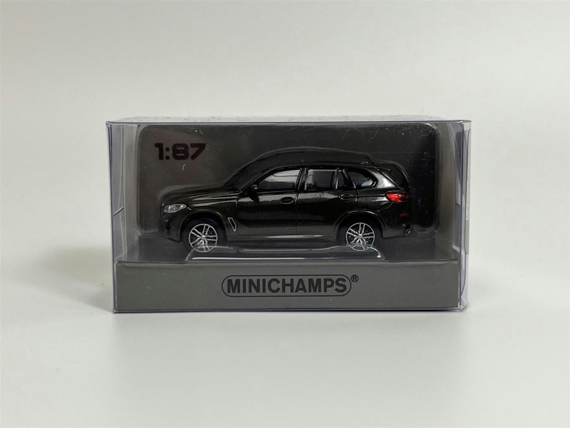 Minichamps BMW X5 2019 Beige Metallic 1:87 Scale 870029200